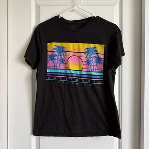 California Dreaming Graphic Tee Shirt Black Retro Sunset T-shirt